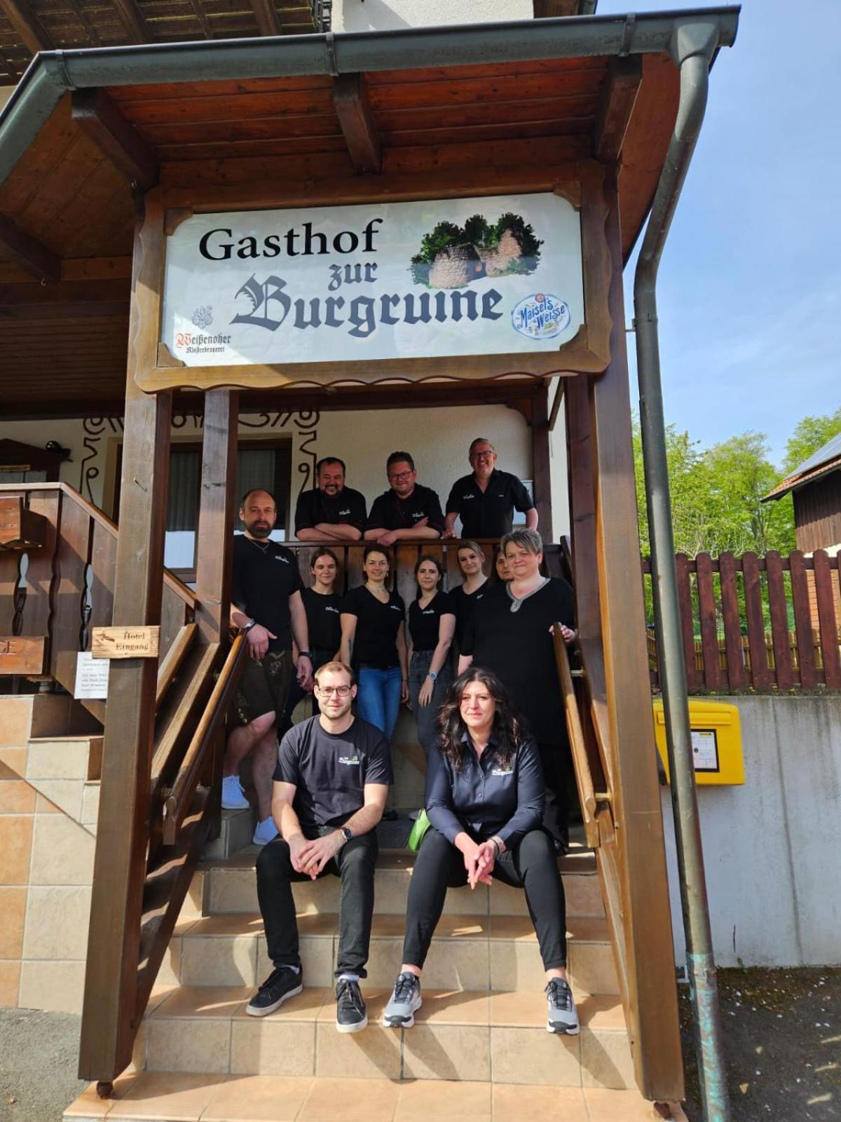 Gasthof Zur Burgruine Поттенштайн Экстерьер фото
